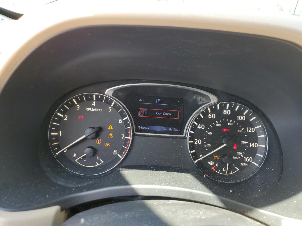 2018 Nissan Pathfinder S VIN: 5N1DR2MNXJC673589 Lot: 83897515