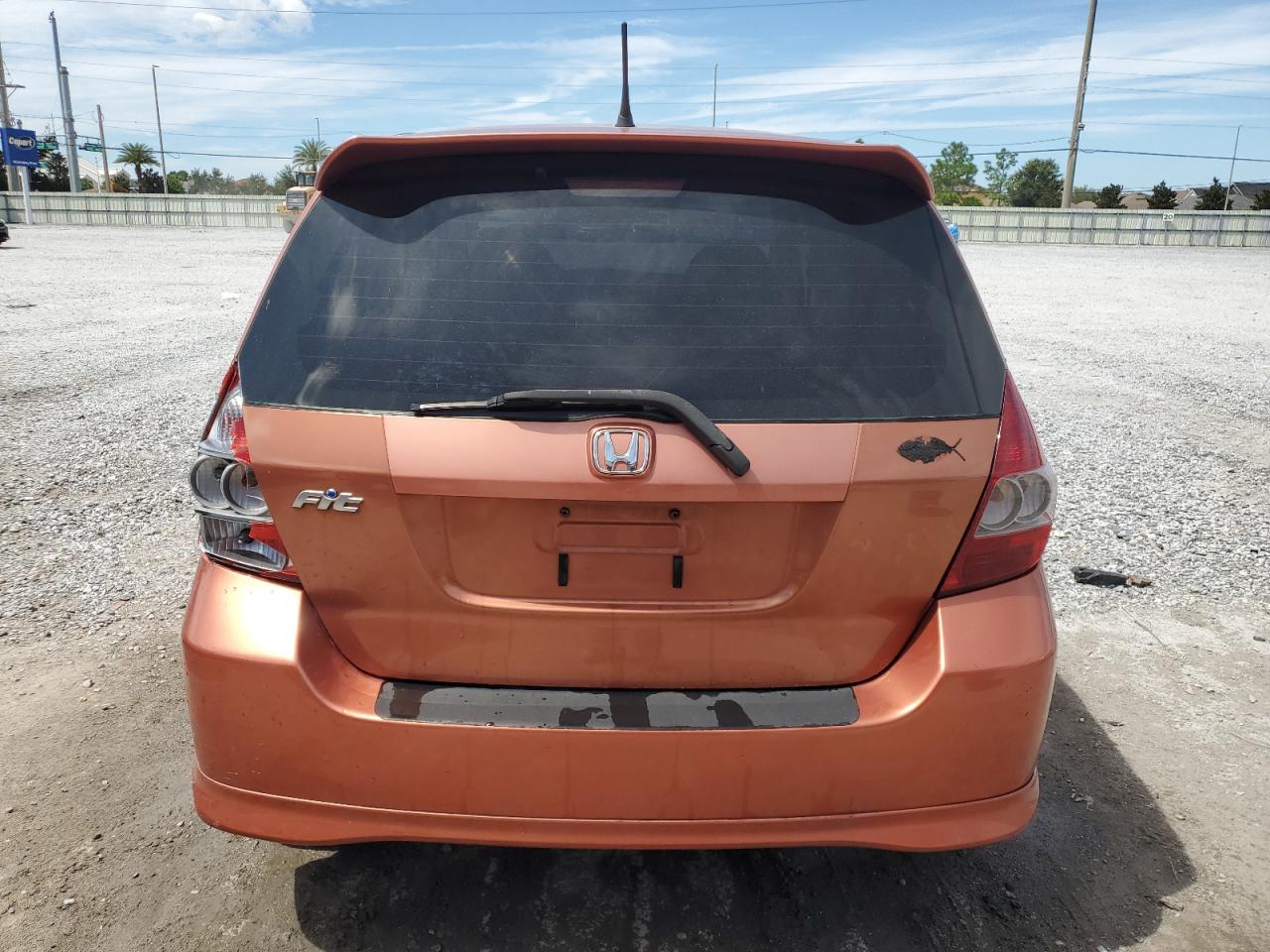 2007 Honda Fit S VIN: JHMGD38687S033810 Lot: 82145765