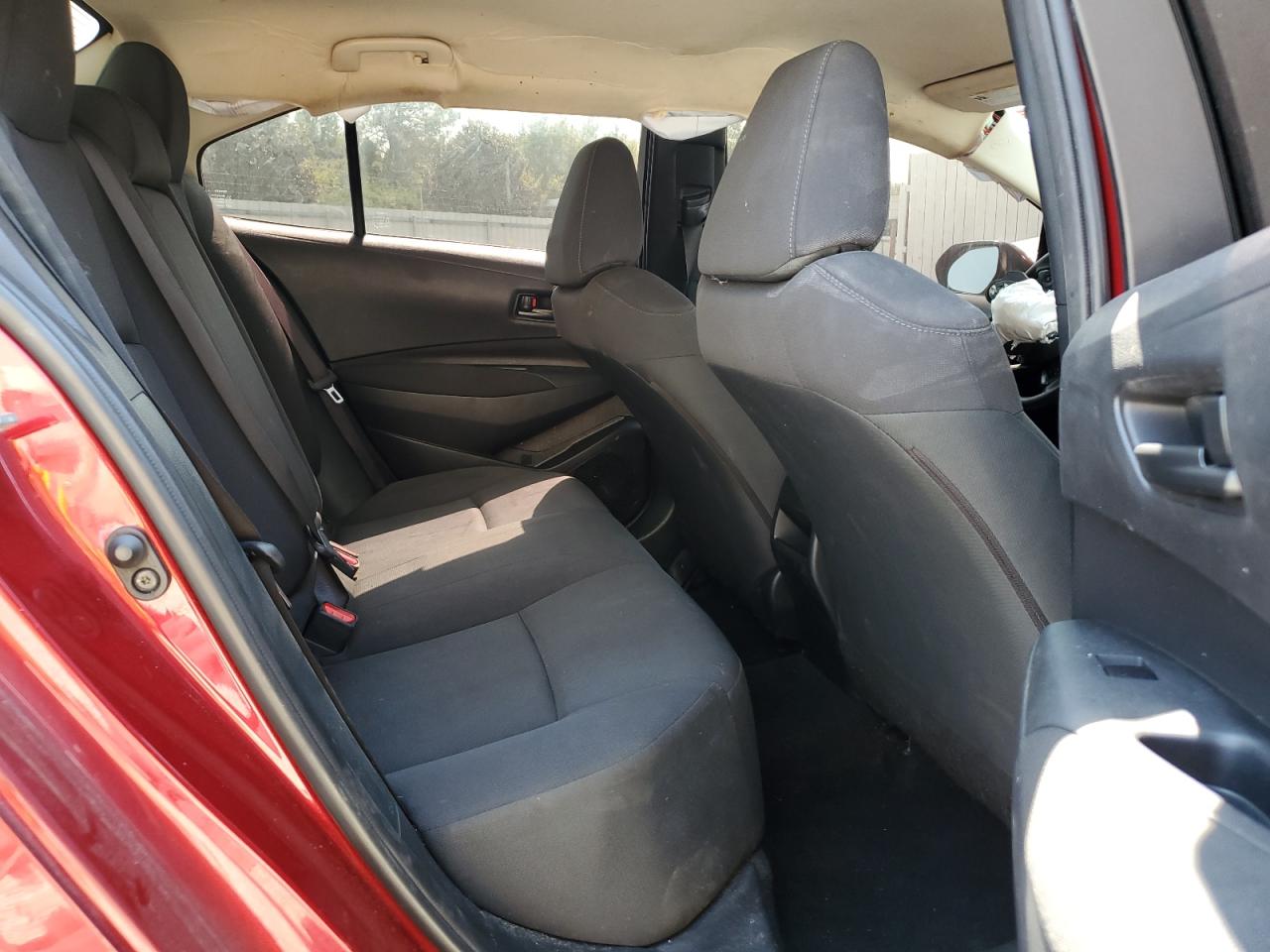 2022 Toyota Corolla Le VIN: JTDEPMAE4NJ195797 Lot: 80676095