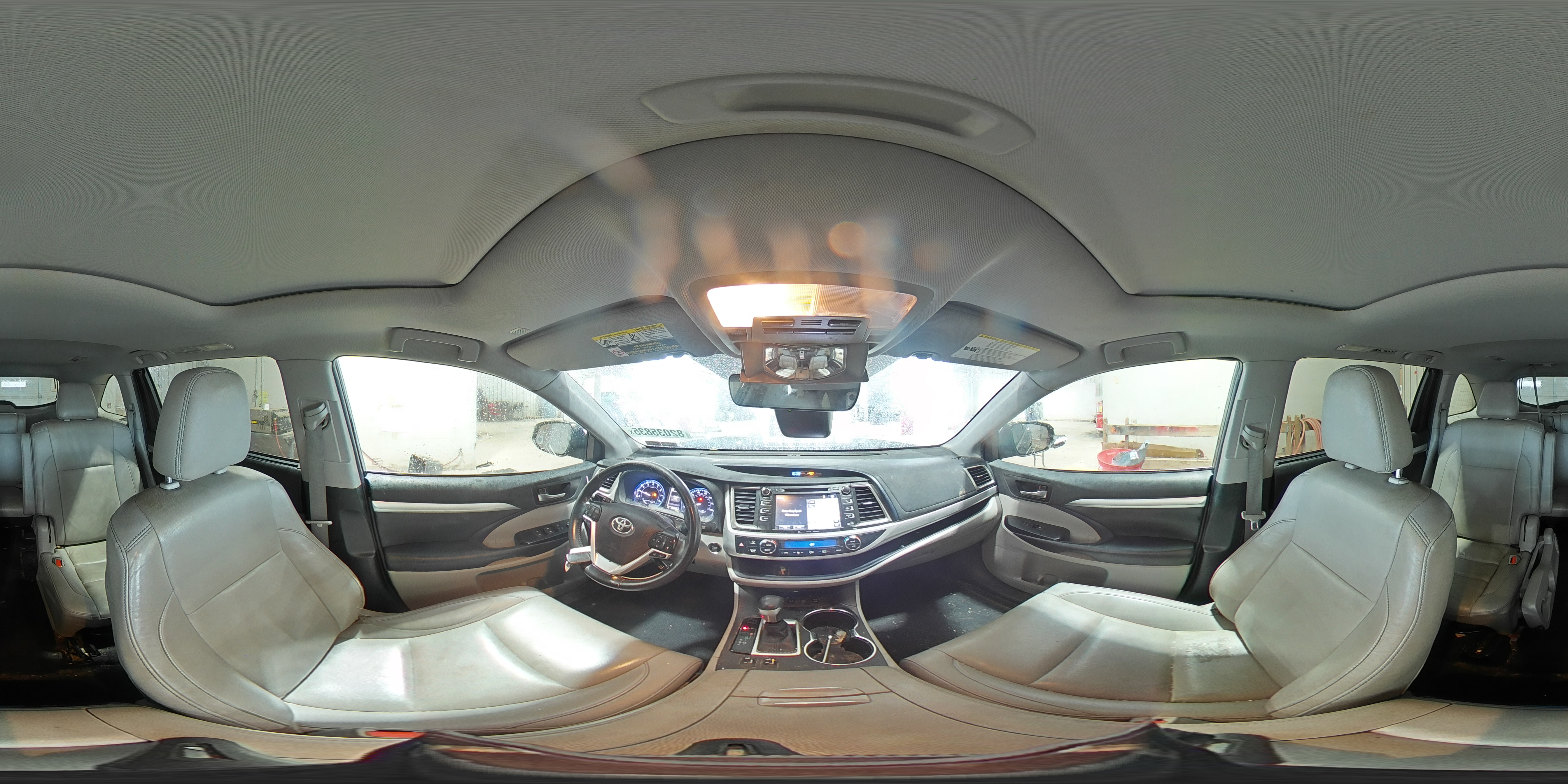 2019 Toyota Highlander Se VIN: 5TDJZRFHXKS595578 Lot: 82035835