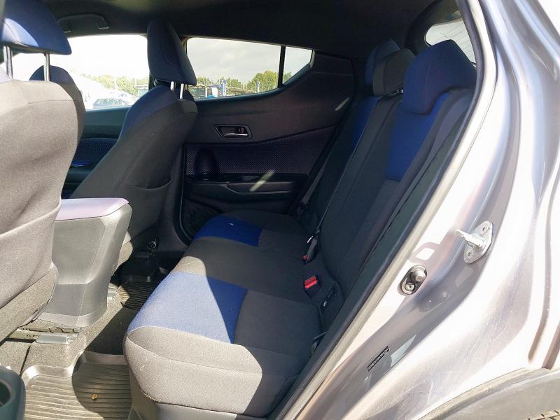 2018 TOYOTA C-HR DYNAMIC HEV CVT 