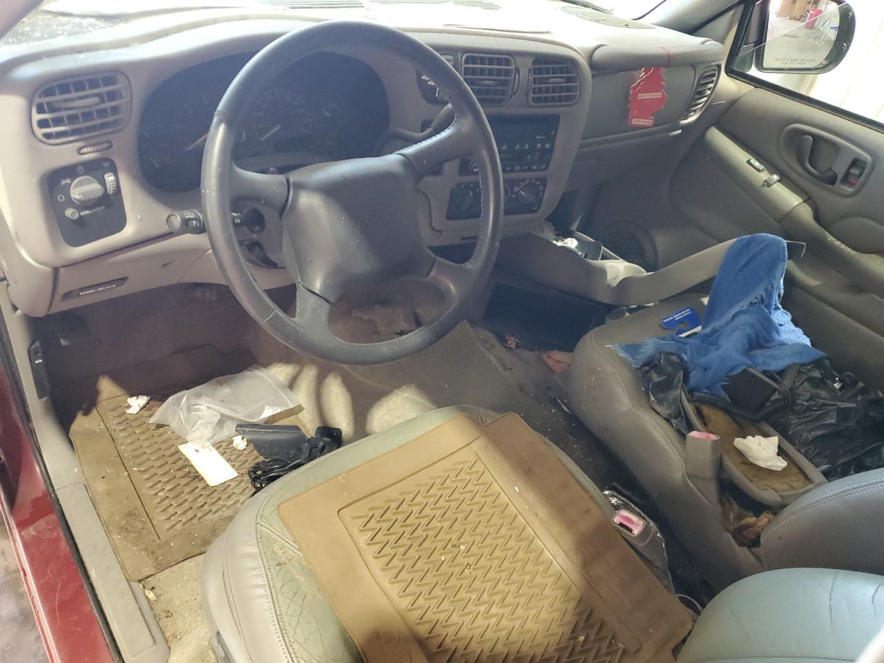 2002 Chevrolet Blazer VIN: 1GNDT13W62K198175 Lot: 71952095