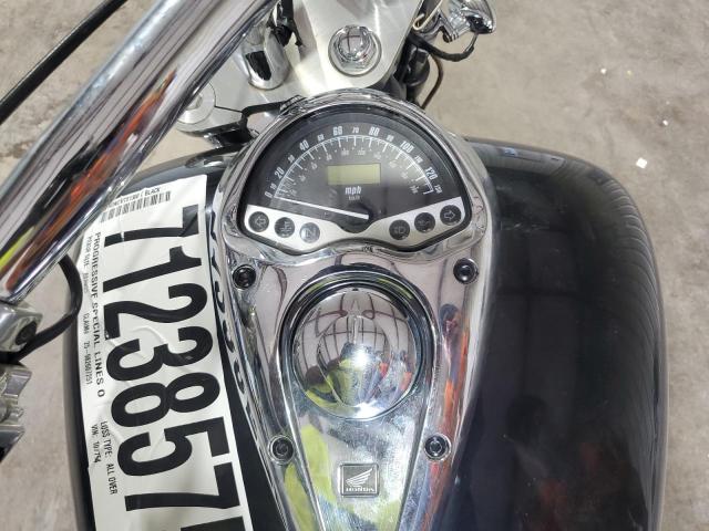 2005 HONDA VTX1300 C  
