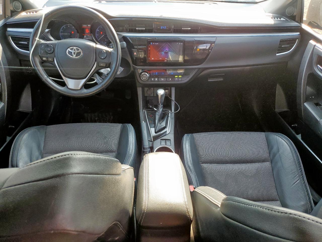 2015 Toyota Corolla L VIN: 5YFBURHE0FP292832 Lot: 81213975
