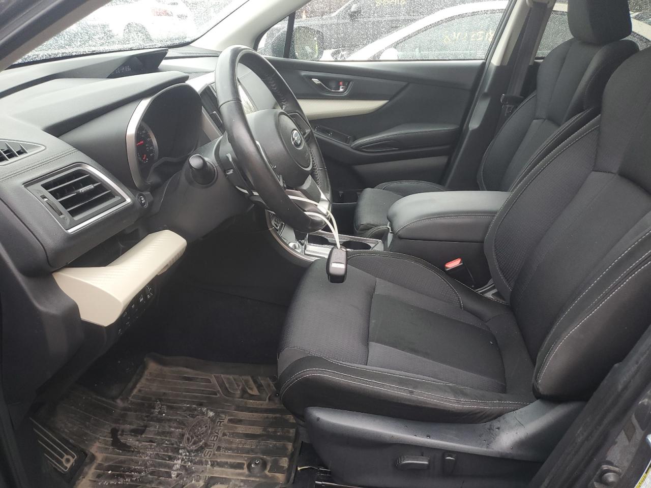 2021 Subaru Ascent Premium VIN: 4S4WMAFD7M3471870 Lot: 83813425