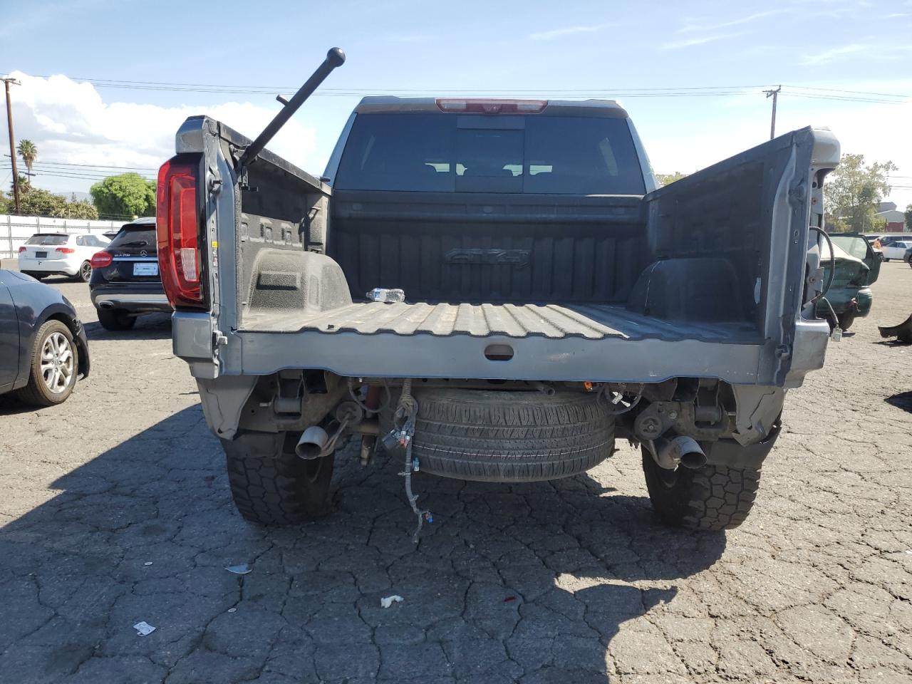 2021 GMC Sierra K1500 At4 VIN: 3GTU9EET0MG166138 Lot: 80712405