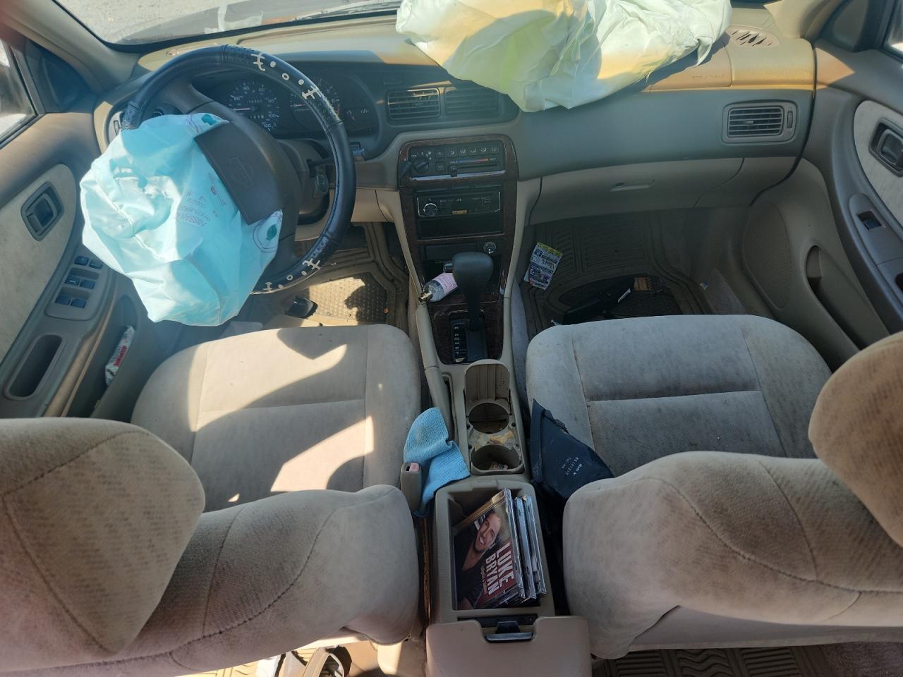 1999 Nissan Altima Xe VIN: 1N4DL01D6XC227122 Lot: 70018275