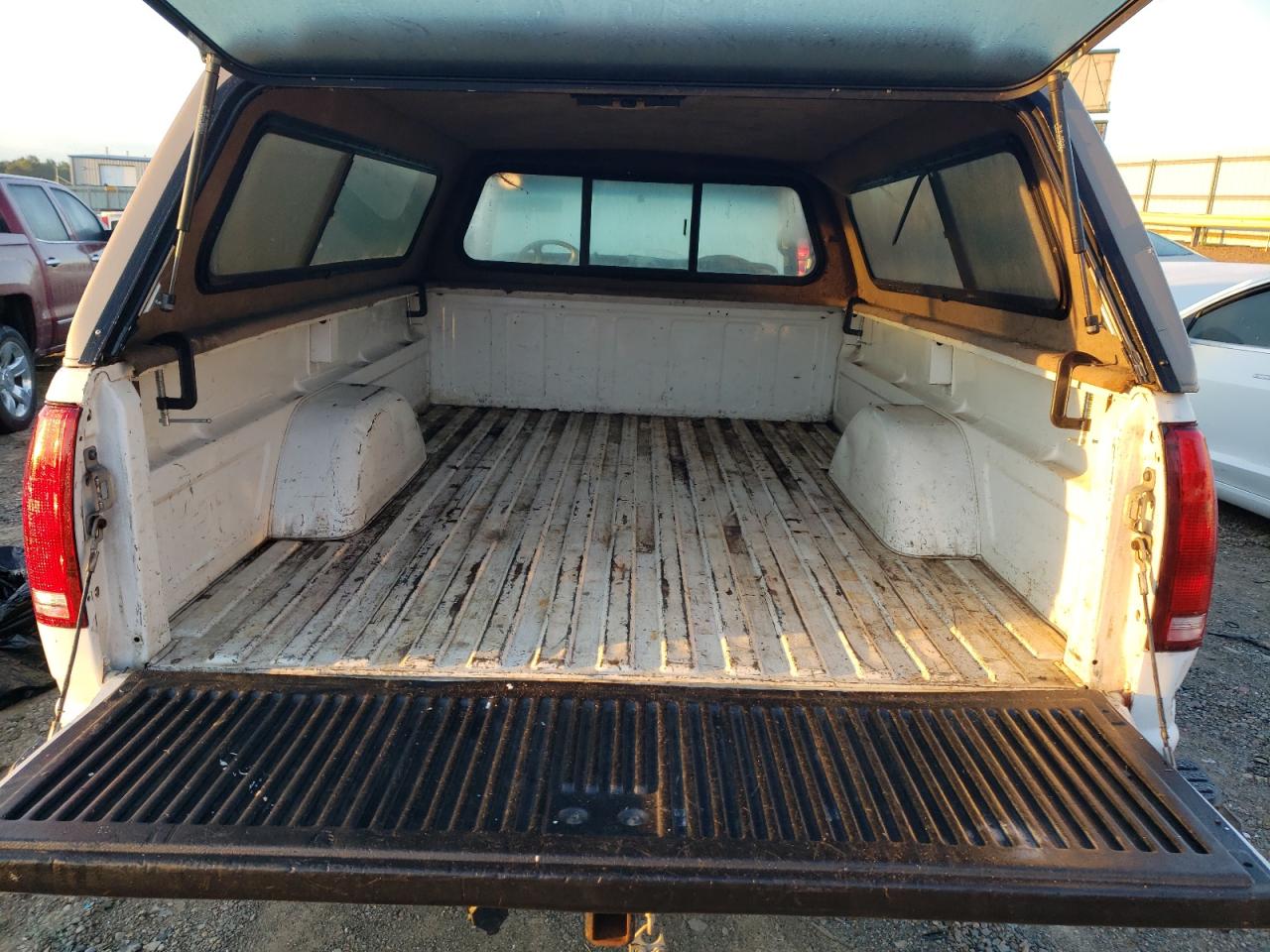 1997 Chevrolet Gmt-400 C2500 VIN: 1GCGC24RXVZ126685 Lot: 71973025