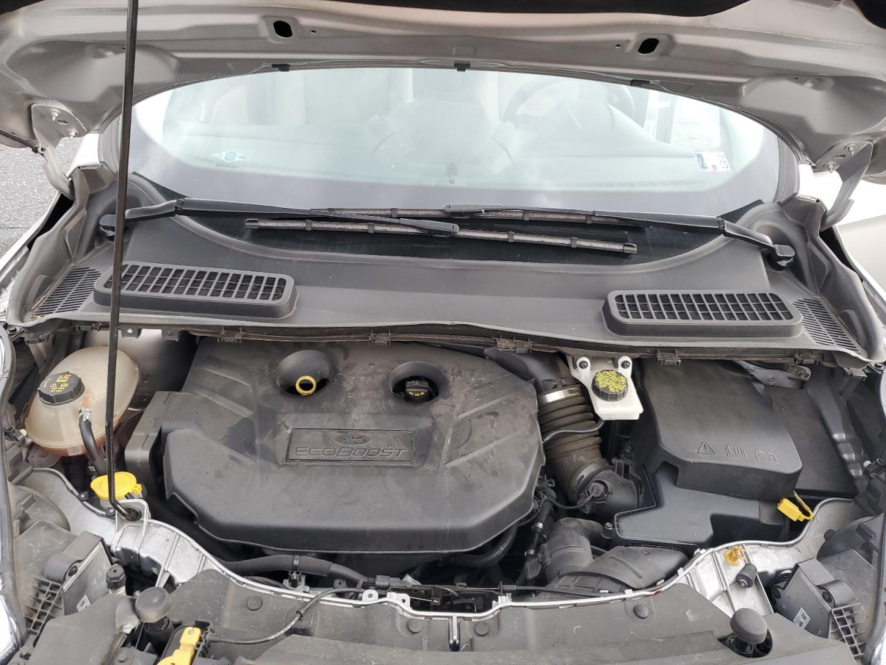 2017 Ford Escape Se VIN: 1FMCU9G99HUB35102 Lot: 84388925