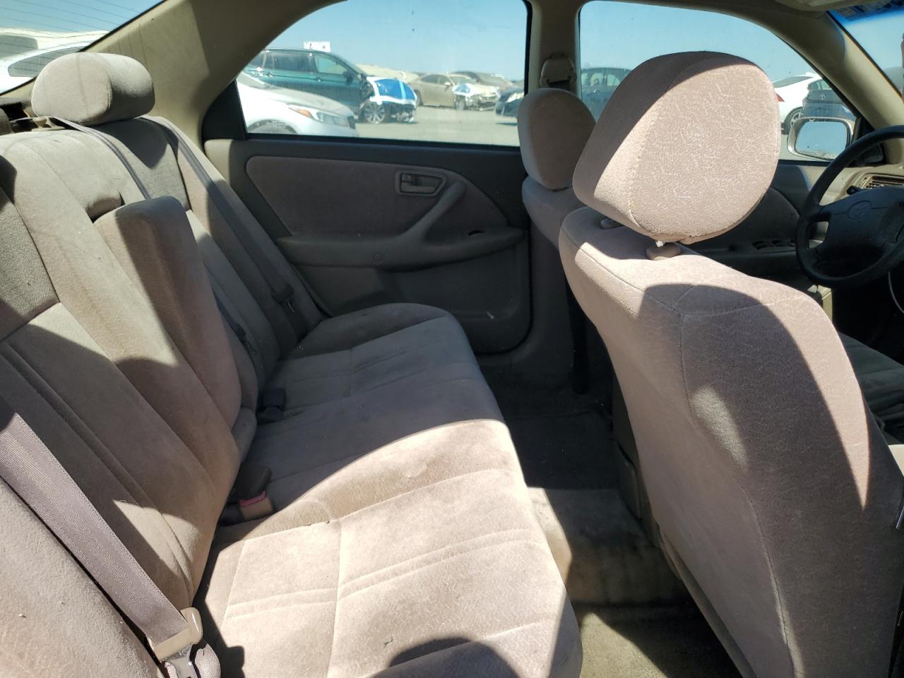 1999 Toyota Camry Le VIN: JT2BG22K5X0281763 Lot: 80859095