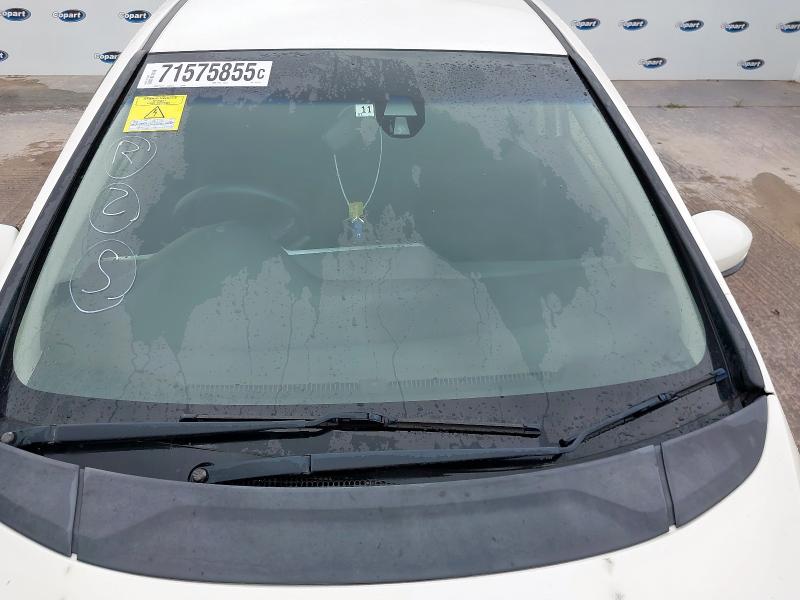 2013 HONDA JAZZ 