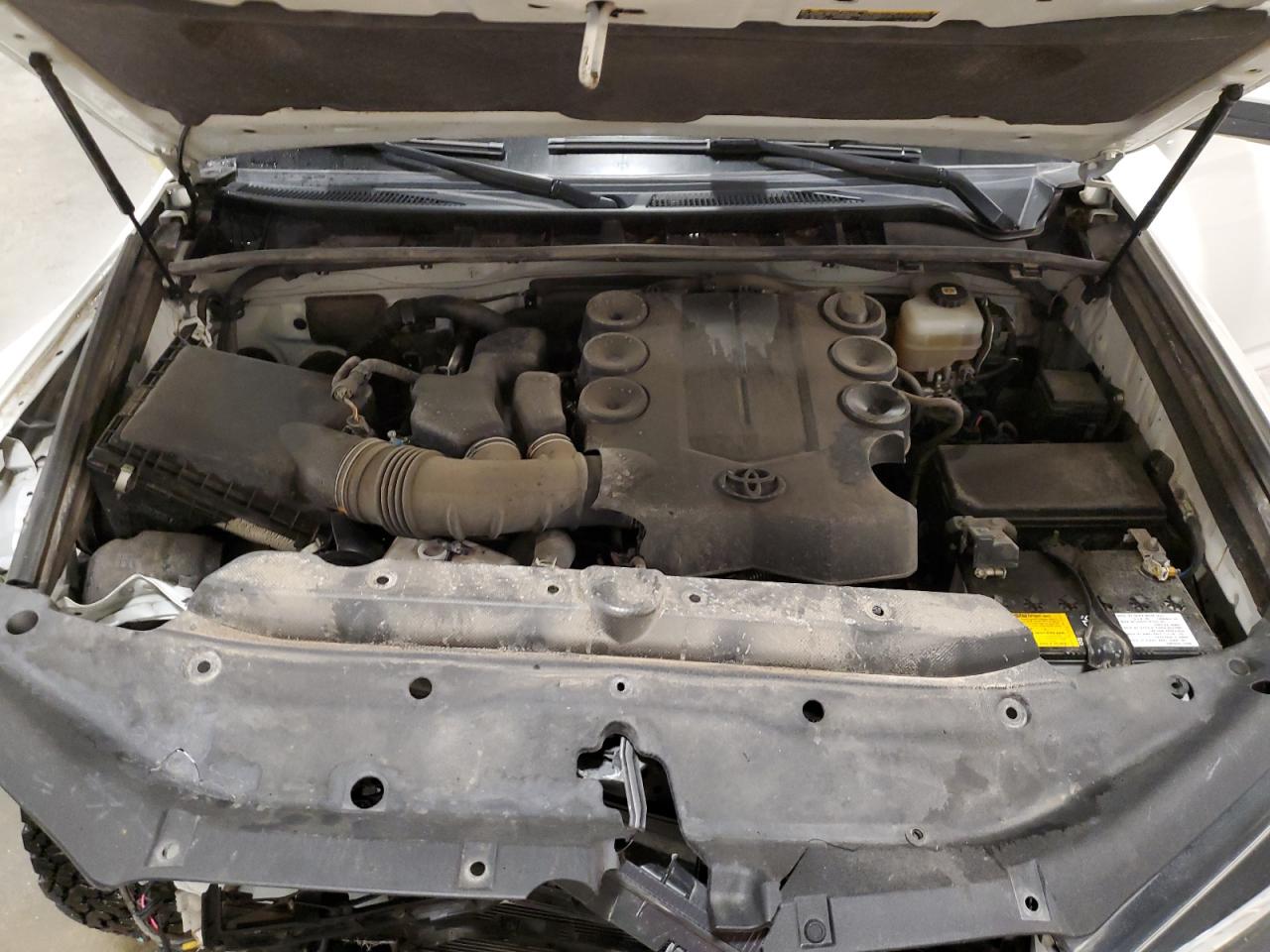 2020 Toyota 4Runner Sr5/Sr5 Premium VIN: JTEBU5JRXL5836473 Lot: 71137735