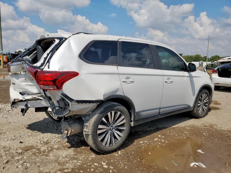  MITSUBISHI OUTLANDER 2019 Белы