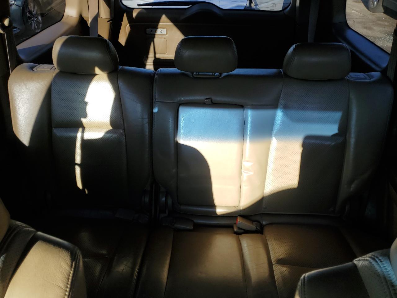 2004 Honda Pilot Exl VIN: 2HKYF186X4H531506 Lot: 83993175