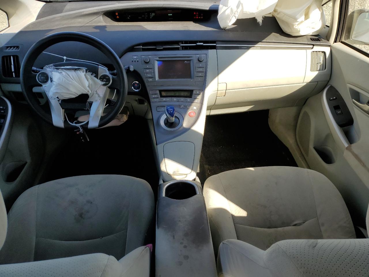 2013 Toyota Prius VIN: JTDKDTB38D1047329 Lot: 81607975