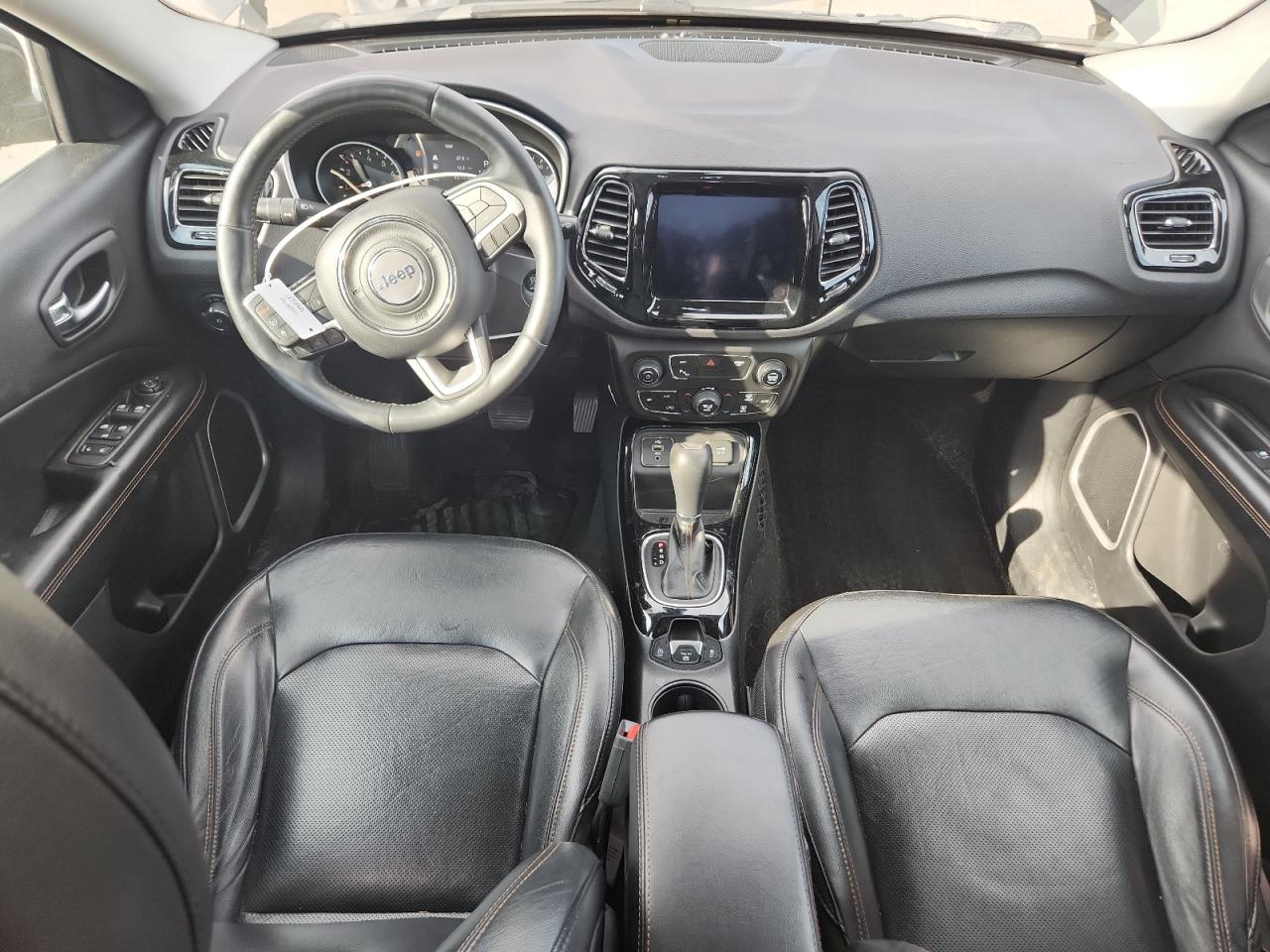 2018 Jeep Compass Limited VIN: 3C4NJCCB4JT208243 Lot: 80151195