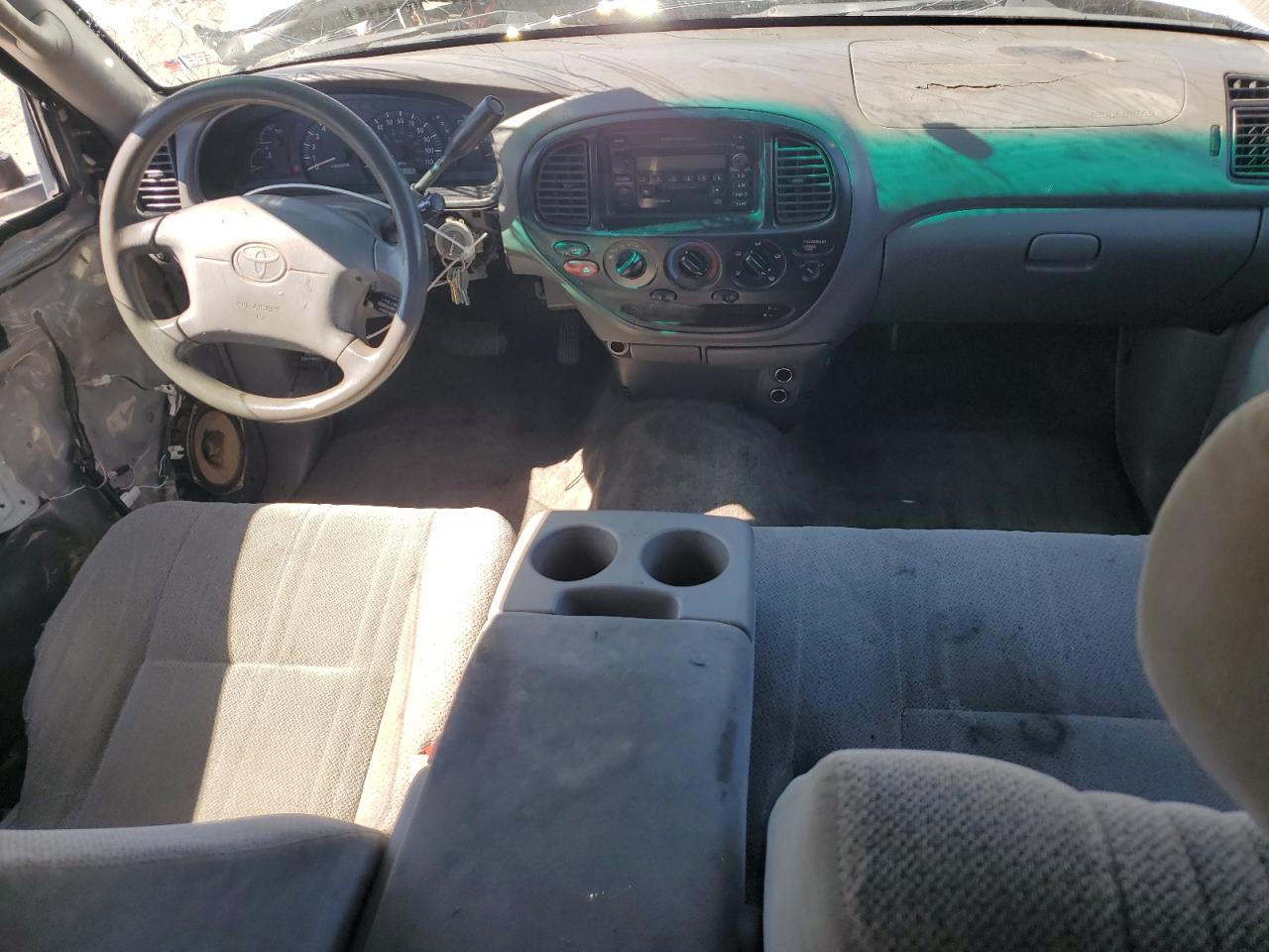 2000 Toyota Tundra Access Cab VIN: 5TBRT3411YS020570 Lot: 81076915