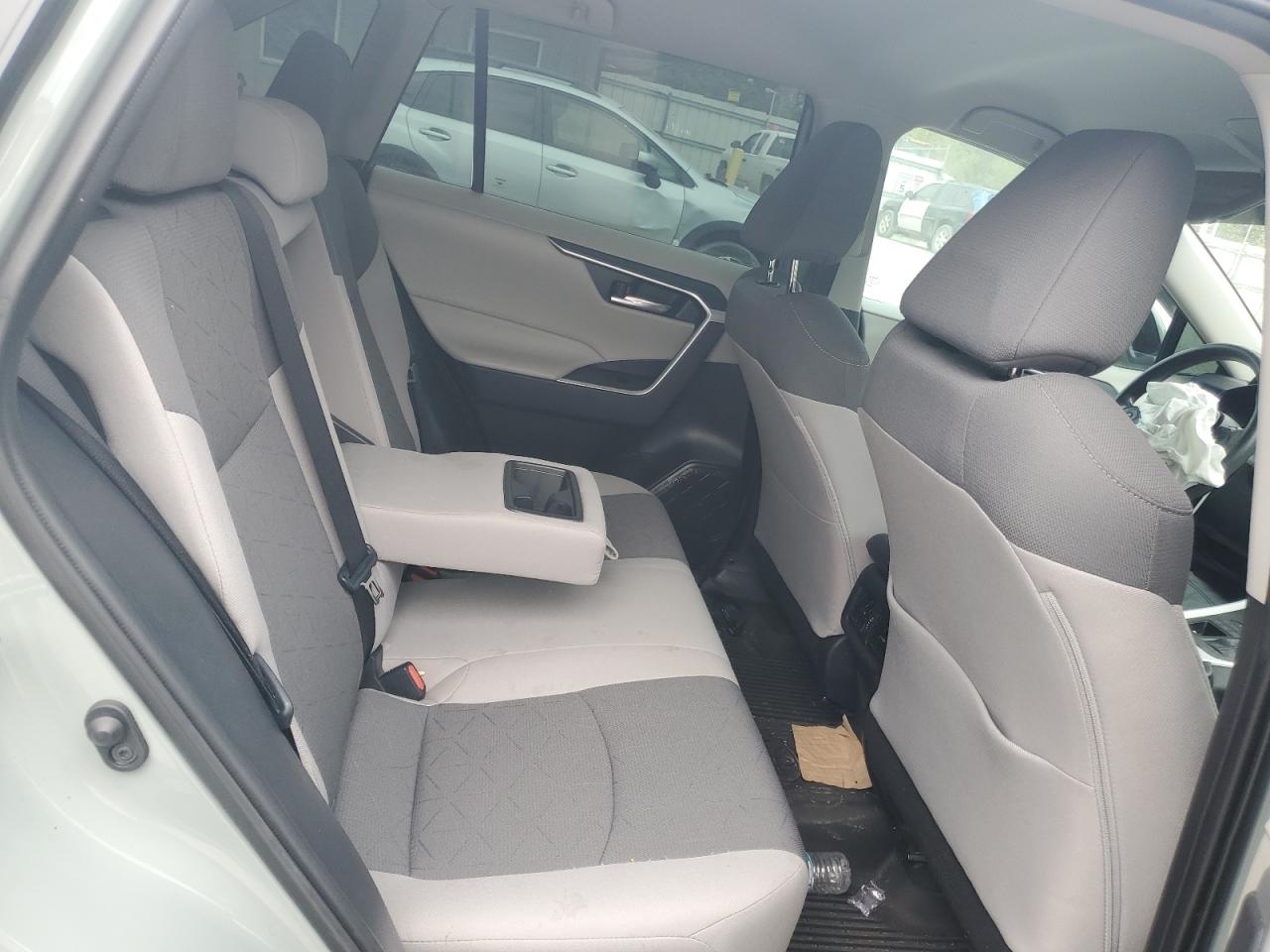 2021 Toyota Rav4 Xle VIN: 2T3P1RFV7MW231143 Lot: 81561805