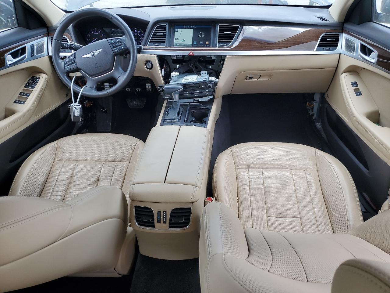 2018 Genesis G80 Base VIN: KMHGN4JE1JU216012 Lot: 72010555