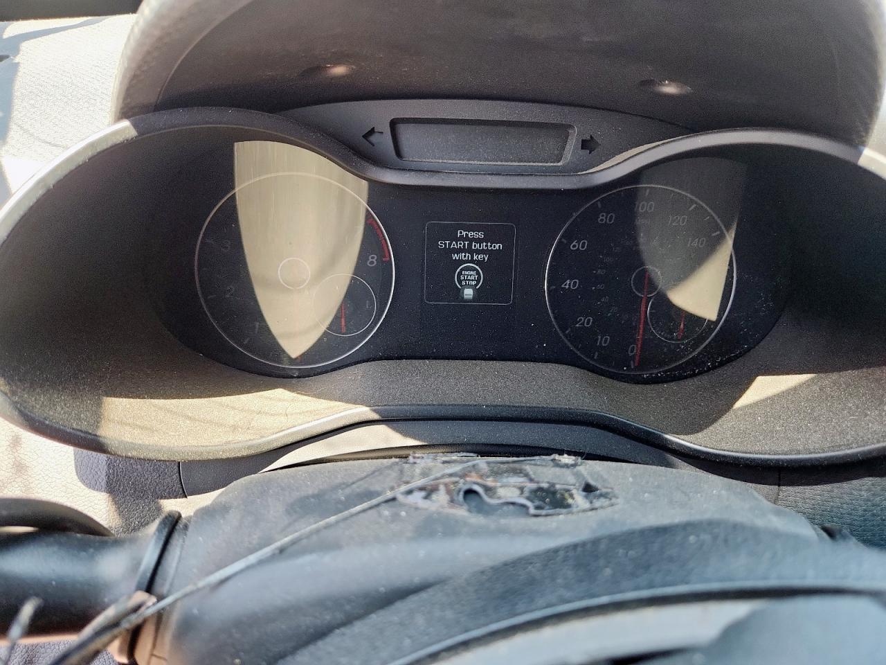 2016 Hyundai Veloster Turbo VIN: KMHTC6AE9GU282557 Lot: 71549225