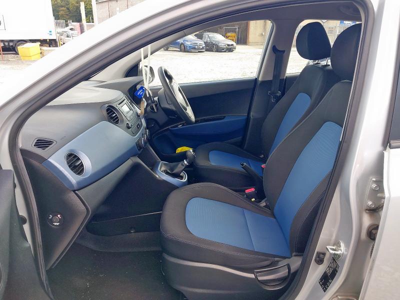 2015 HYUNDAI I10 SE 