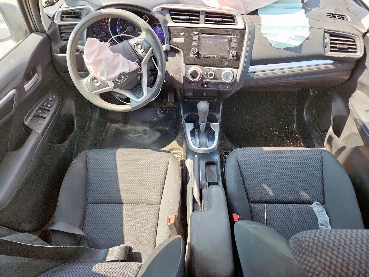 2020 Honda Fit Lx VIN: 3HGGK5H48LM705273 Lot: 81655685