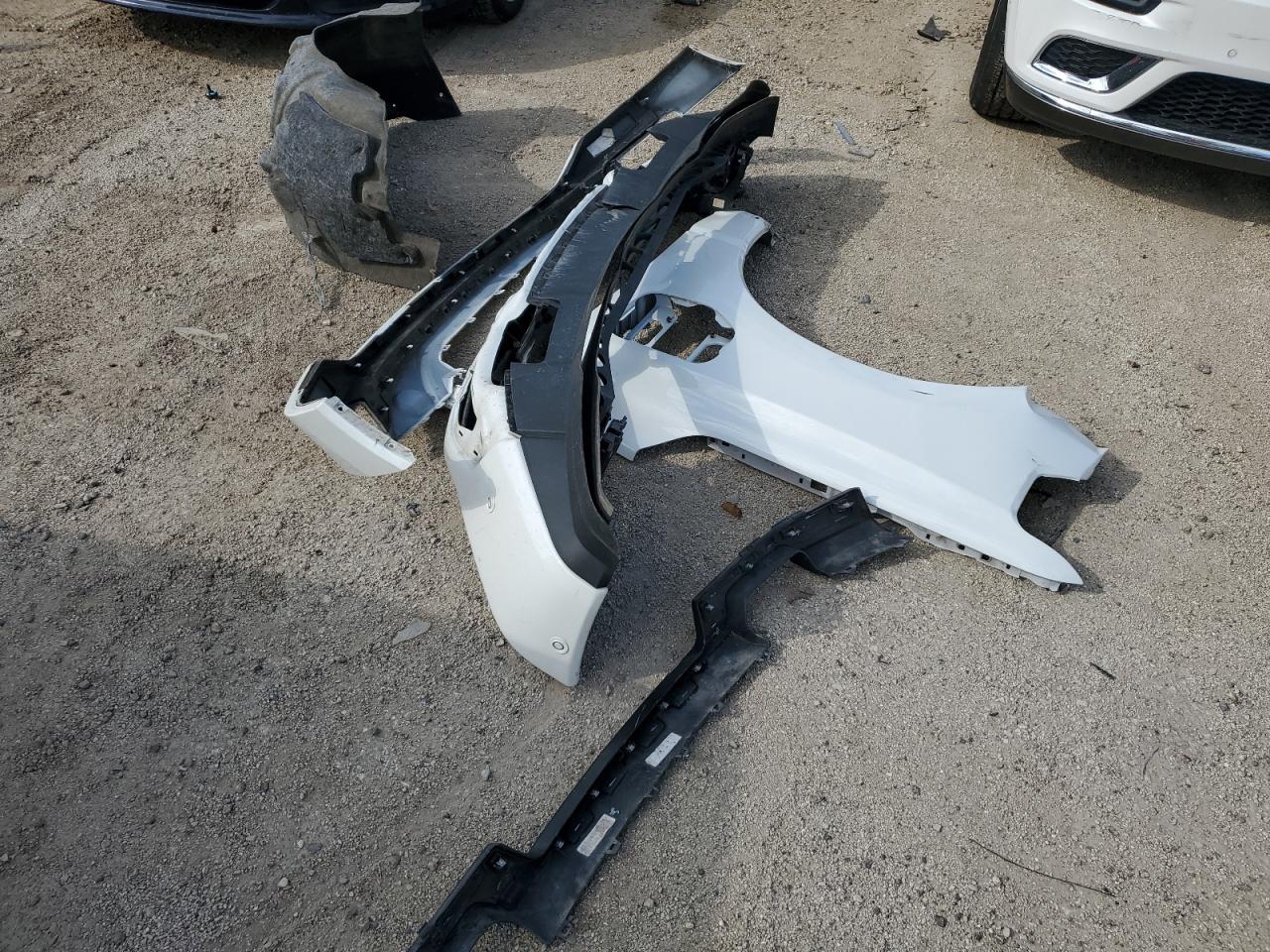 2022 Ford F150 Lightning Pro VIN: 1FT6W1EV4NWG01015 Lot: 71460375