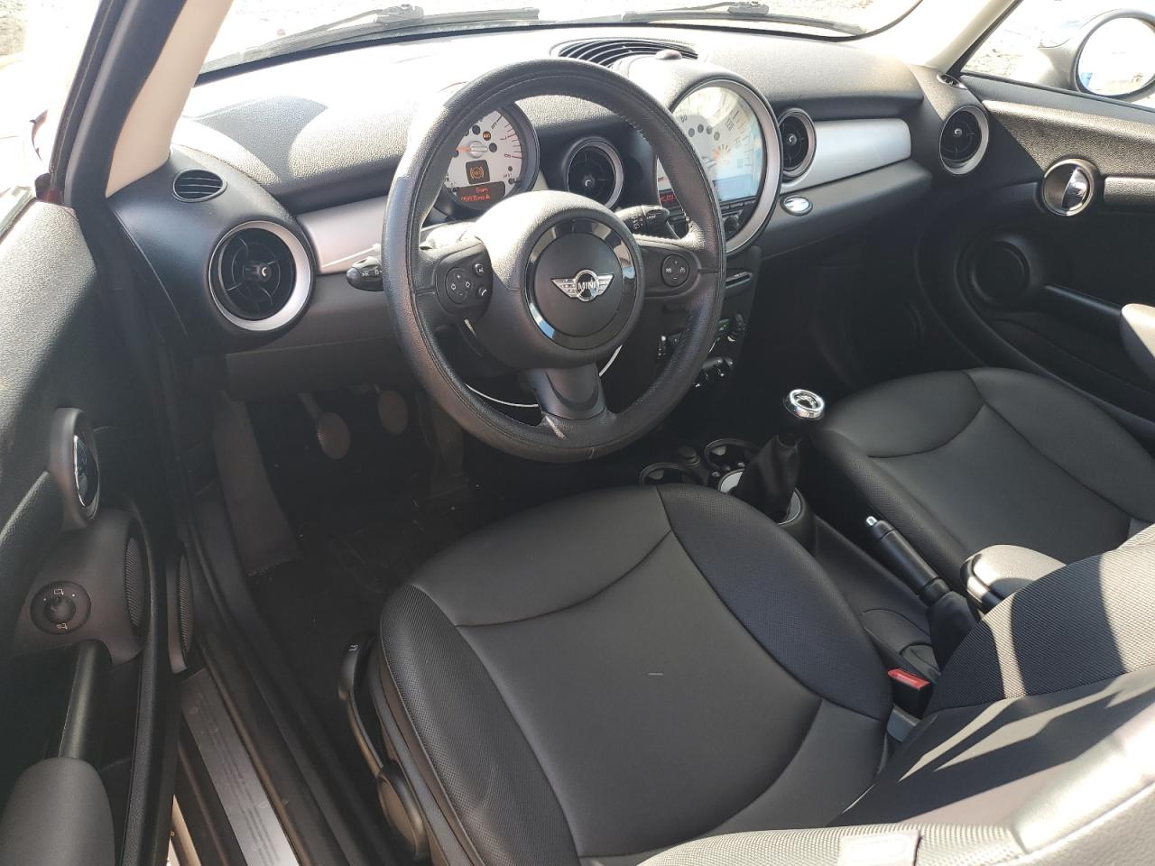 2012 Mini Cooper VIN: WMWSU3C5XCT369762 Lot: 84535095