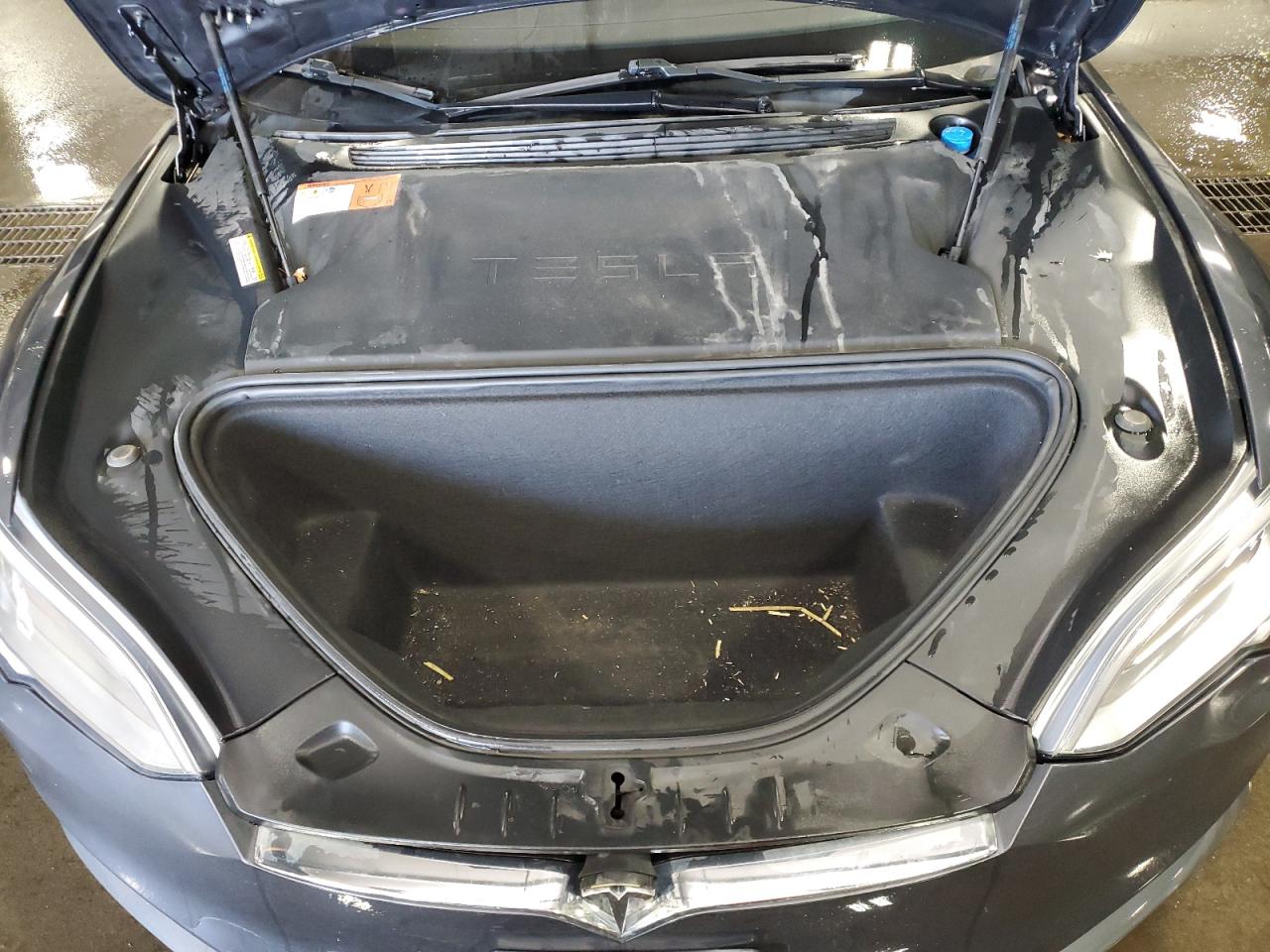 2016 Tesla Model S VIN: 5YJSA1E17GF157128 Lot: 81195905