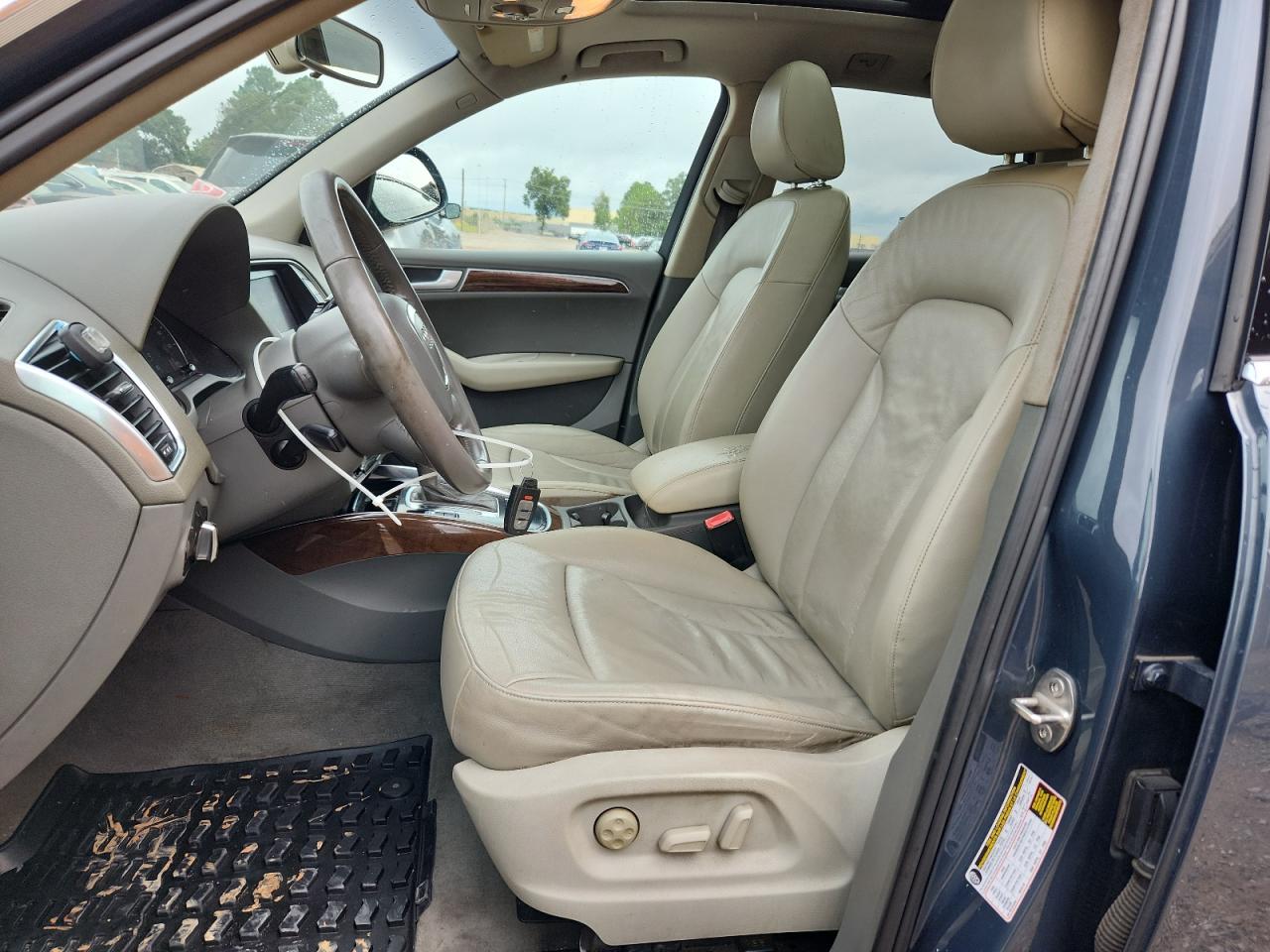 2010 Audi Q5 Premium VIN: WA1CKAFP2AA074947 Lot: 81798165