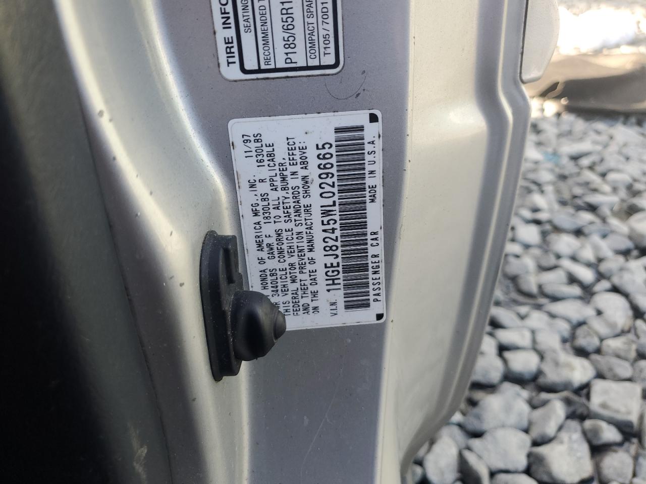 1998 Honda Civic Ex VIN: 1HGEJ8245WL029665 Lot: 84222935