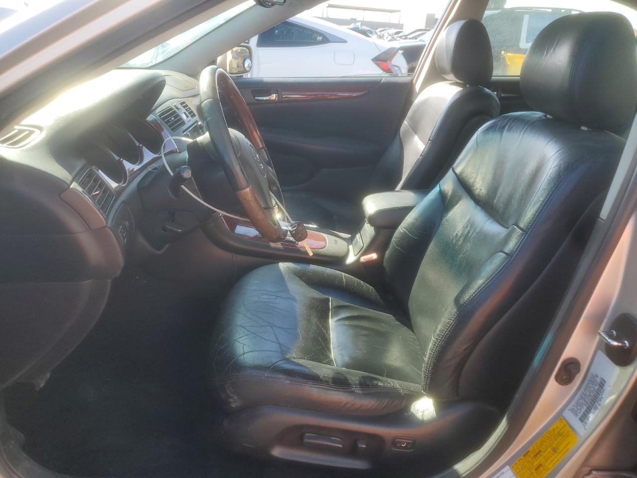 2002 Lexus Es 300 VIN: JTHBF30G225018753 Lot: 84266505