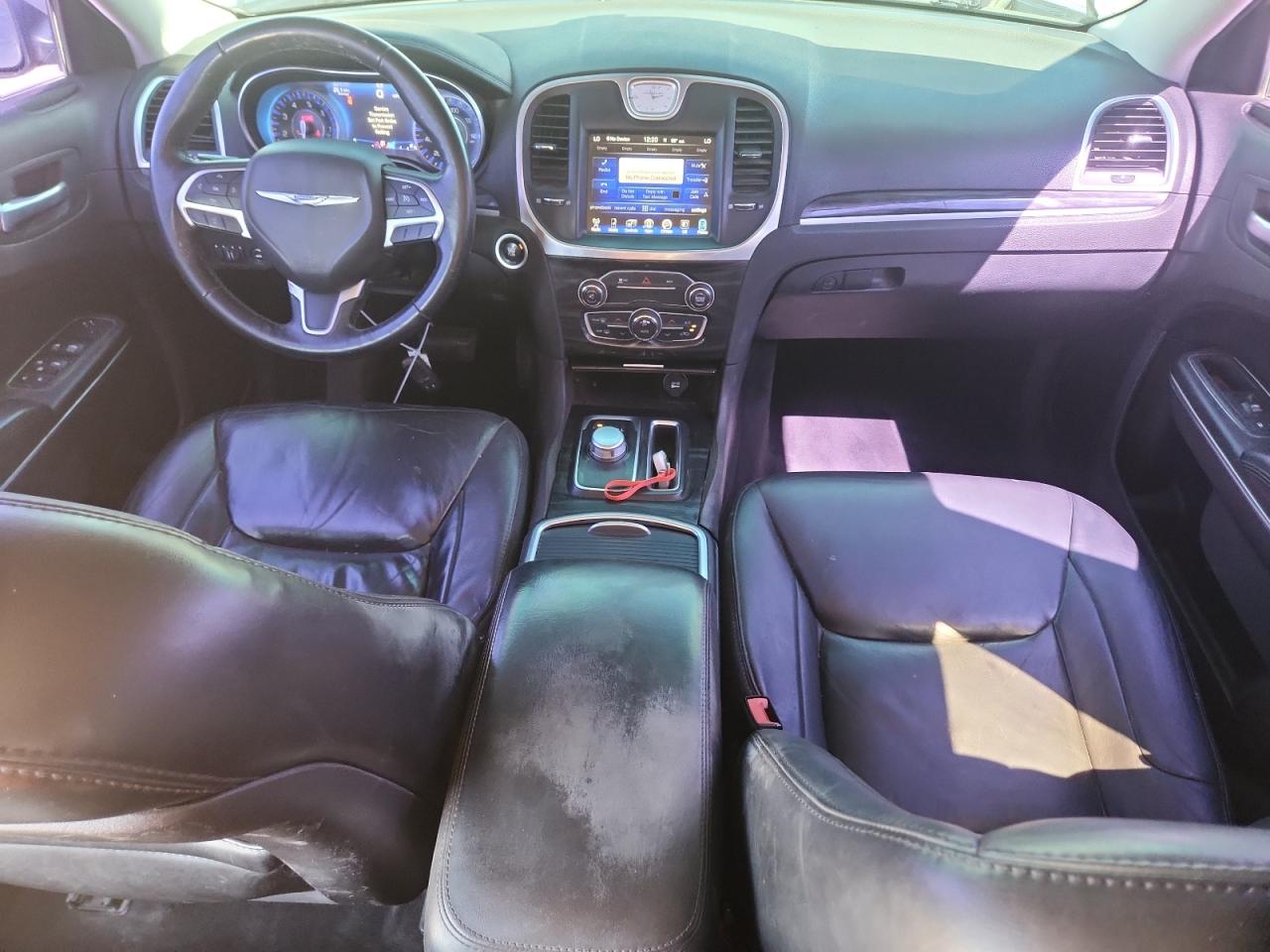 2015 Chrysler 300 Limited VIN: 2C3CCAAG2FH931856 Lot: 83762585