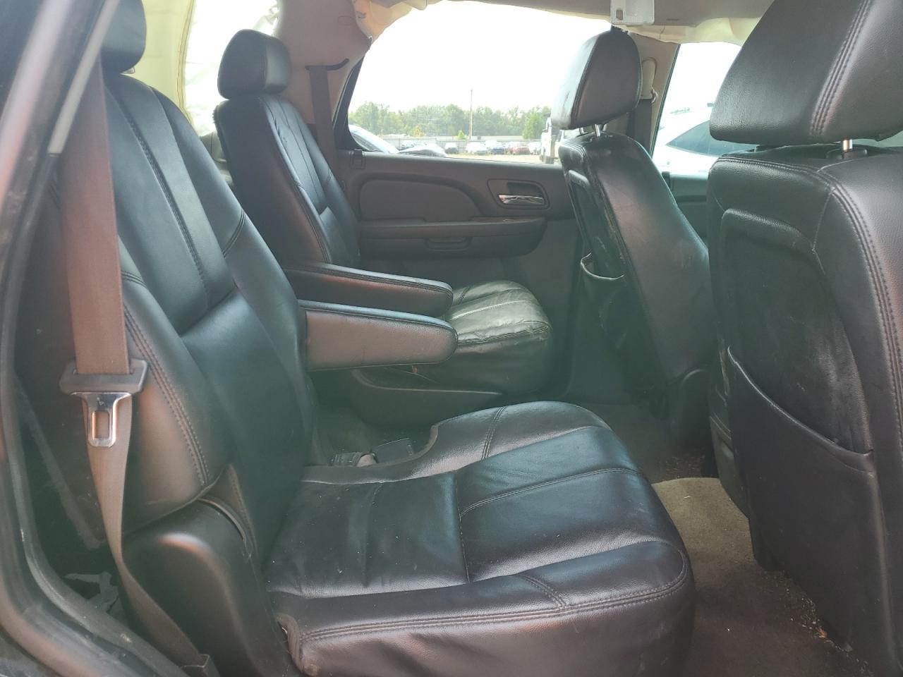 2009 GMC Yukon Slt VIN: 1GKFK33039J121909 Lot: 81198665