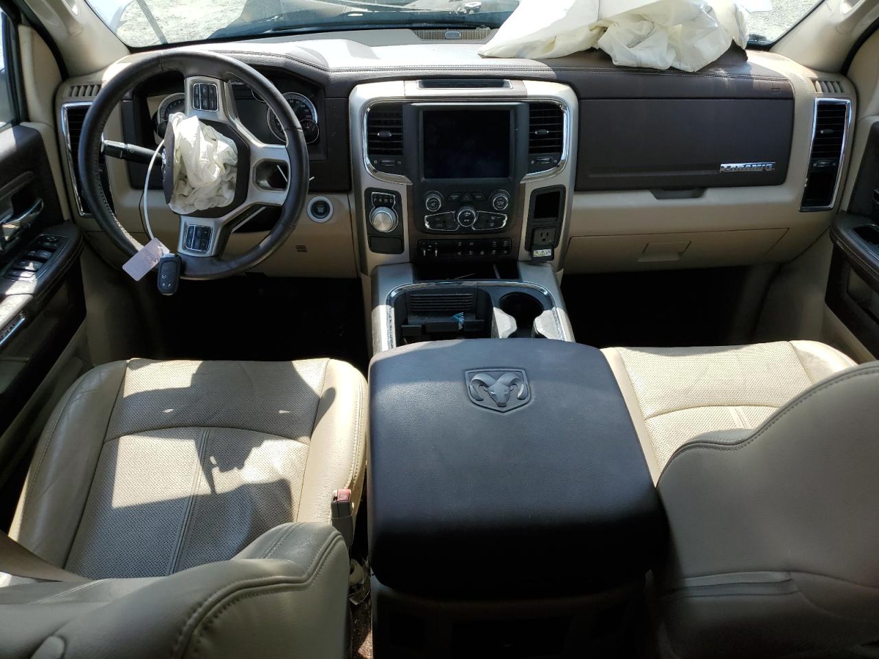 2018 Ram 1500 Laramie VIN: 1C6RR6VT4JS143758 Lot: 81325315