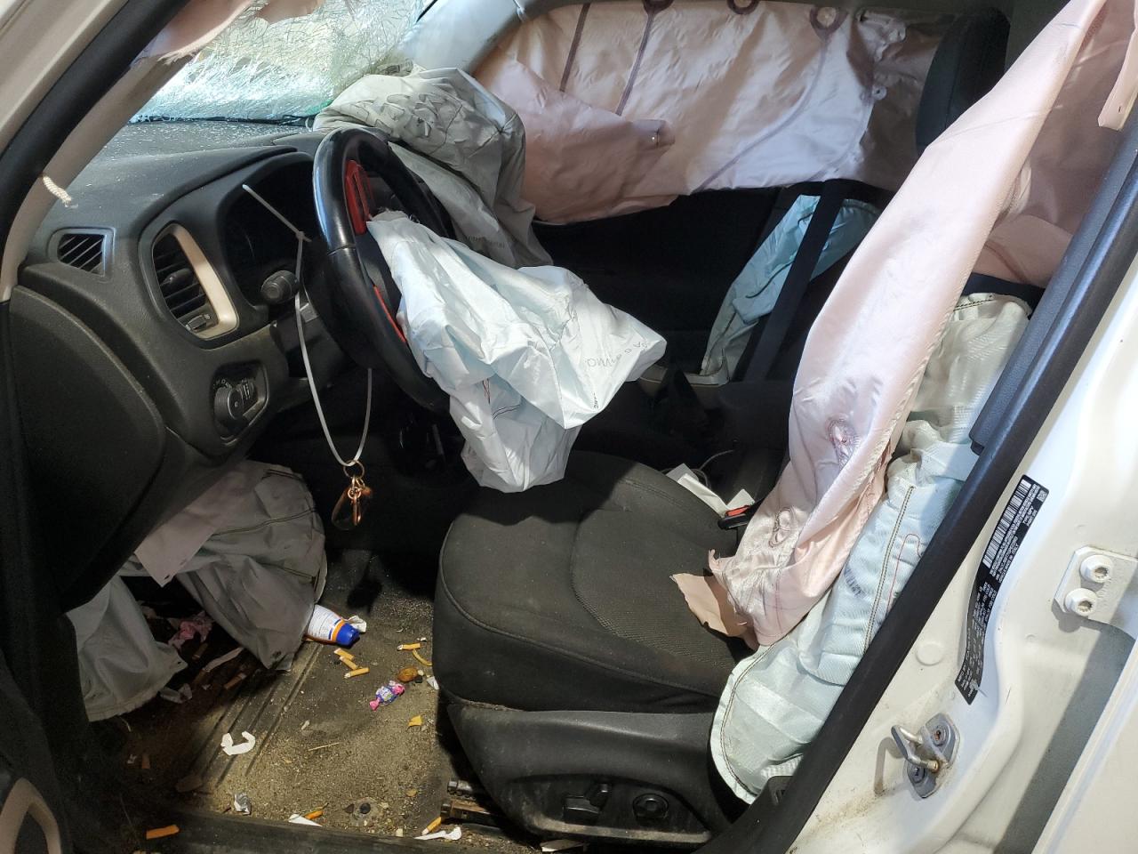 2016 Jeep Renegade Latitude VIN: ZACCJBBT7GPE22803 Lot: 70753375