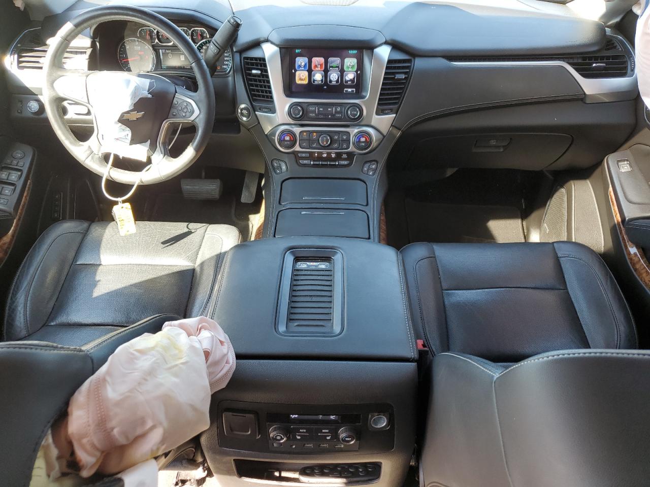2017 Chevrolet Suburban K1500 Premier VIN: 1GNSKJKC5HR238716 Lot: 81811355