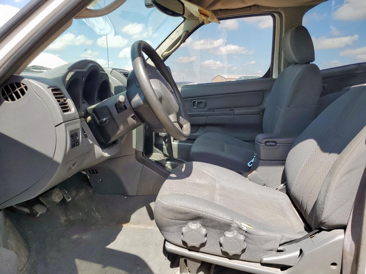 2003 Nissan Xterra Xe VIN: 5N1ED28T03C666827 Lot: 81779035