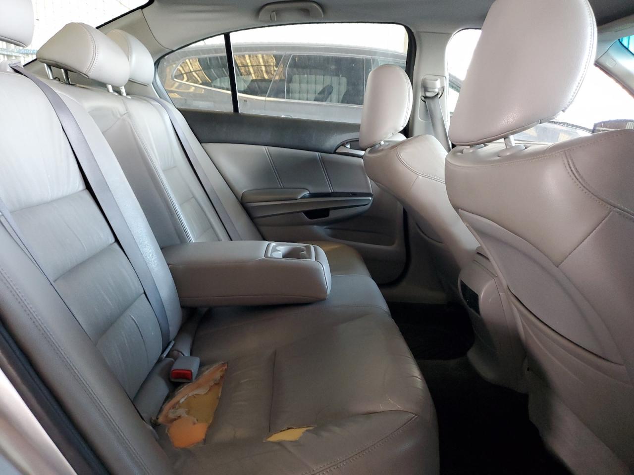 2010 Honda Accord Exl VIN: 1HGCP2F83AA140588 Lot: 80941085