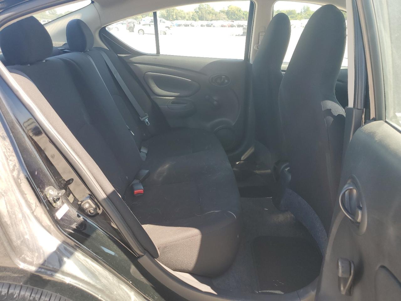 2014 Nissan Versa S VIN: 3N1CN7AP7EL858128 Lot: 72016585