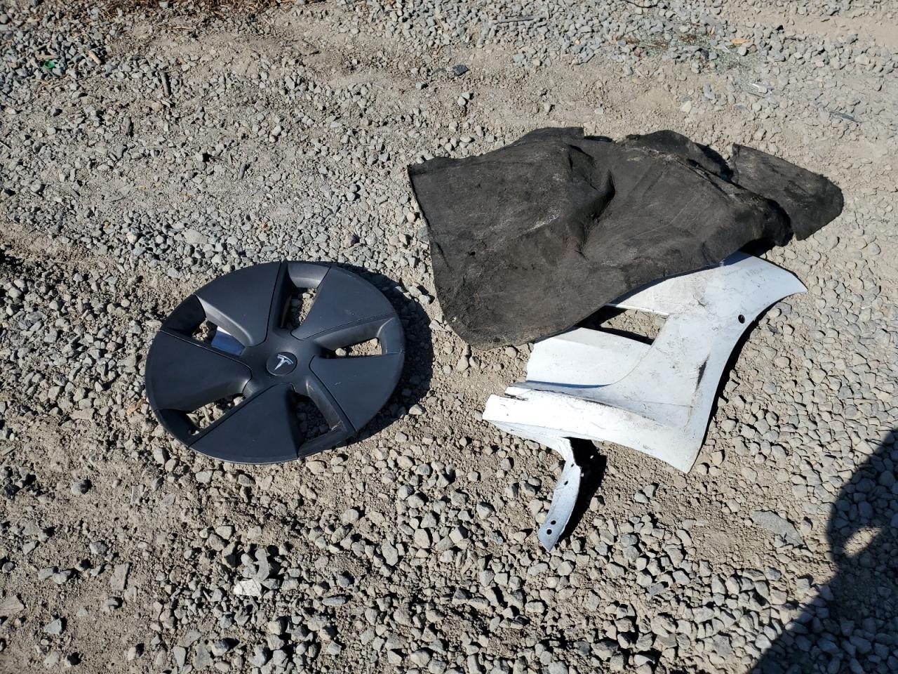 2021 Tesla Model 3 VIN: 5YJ3E1EB3MF876082 Lot: 83864045