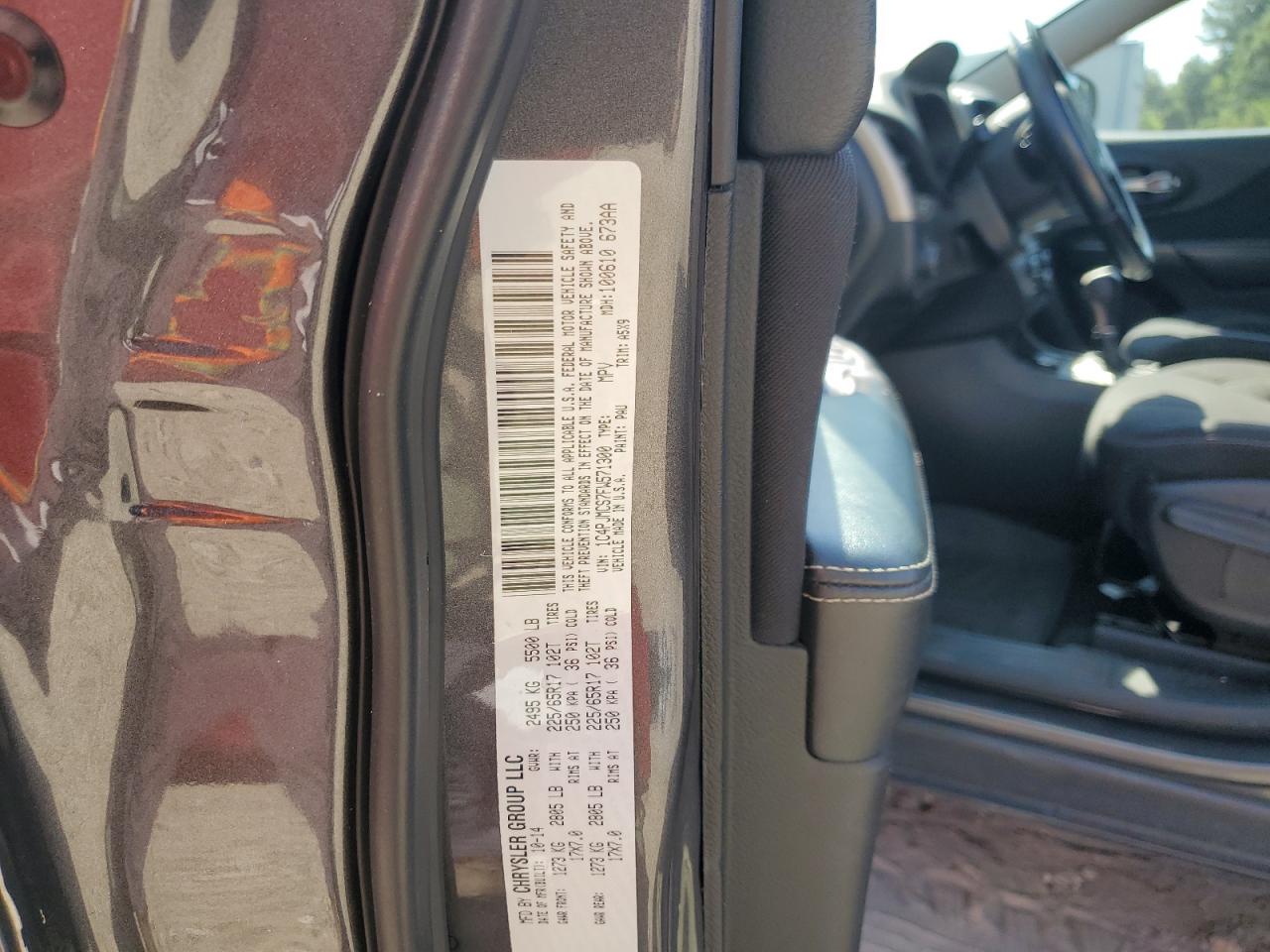 2015 Jeep Cherokee Latitude VIN: 1C4PJMCS7FW571300 Lot: 71942765