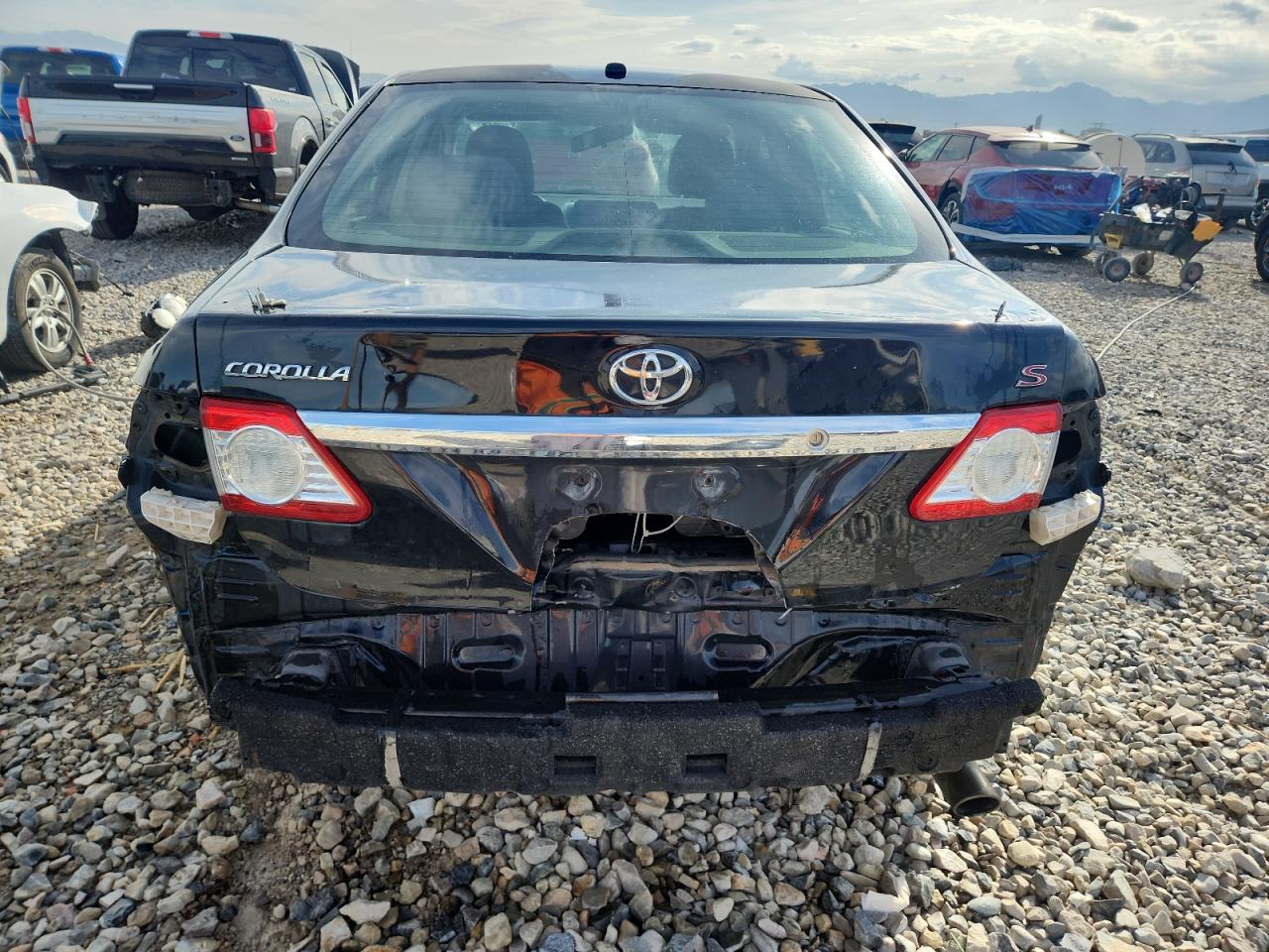 2011 Toyota Corolla Base VIN: 2T1BU4EE3BC747593 Lot: 82111715