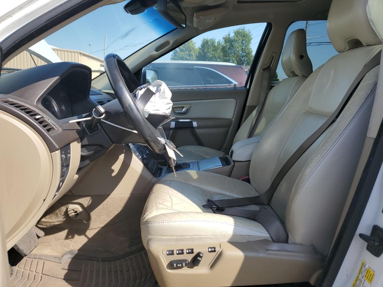 2013 Volvo Xc90 3.2 VIN: YV4952CZ7D1631100 Lot: 84360475