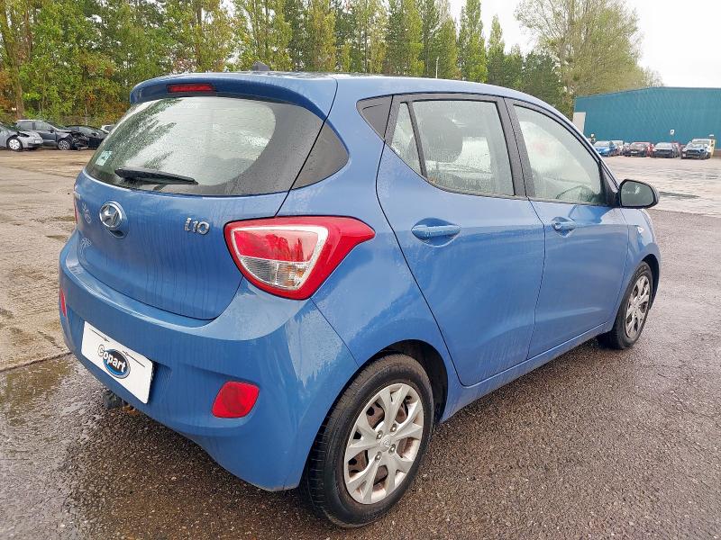 2015 HYUNDAI I10 SE 
