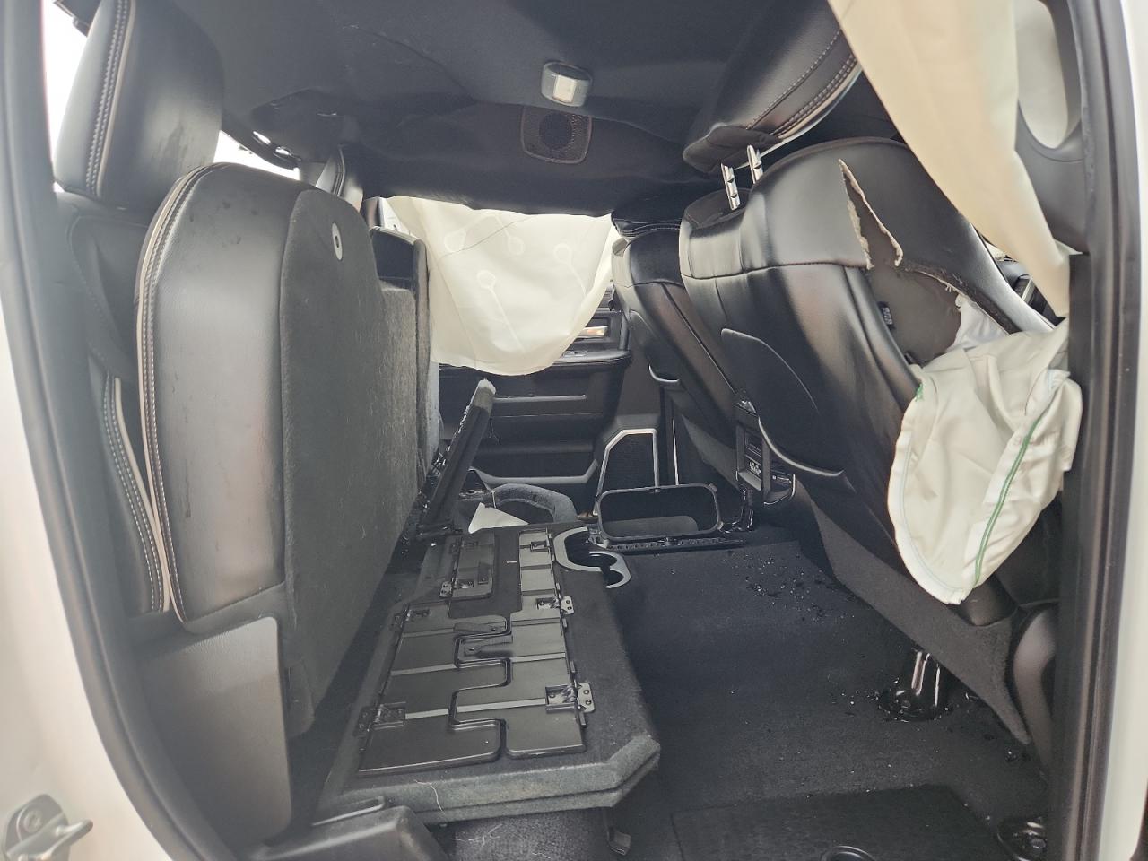2019 Ram 2500 Laramie VIN: 3C6UR5FJ8KG664170 Lot: 82130005