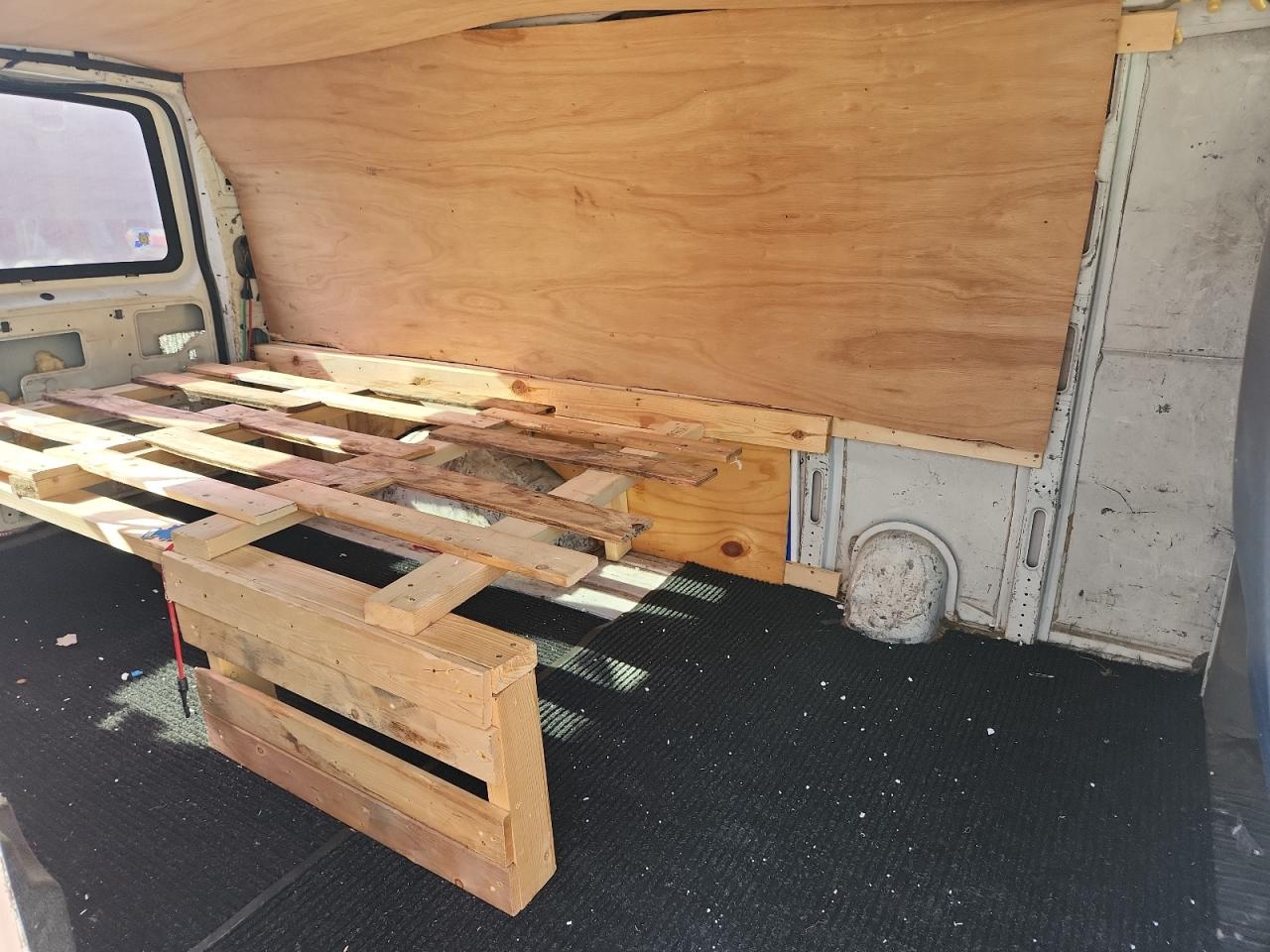 2003 Chevrolet Express G3500 VIN: 1GCHG35U931170092 Lot: 71353755