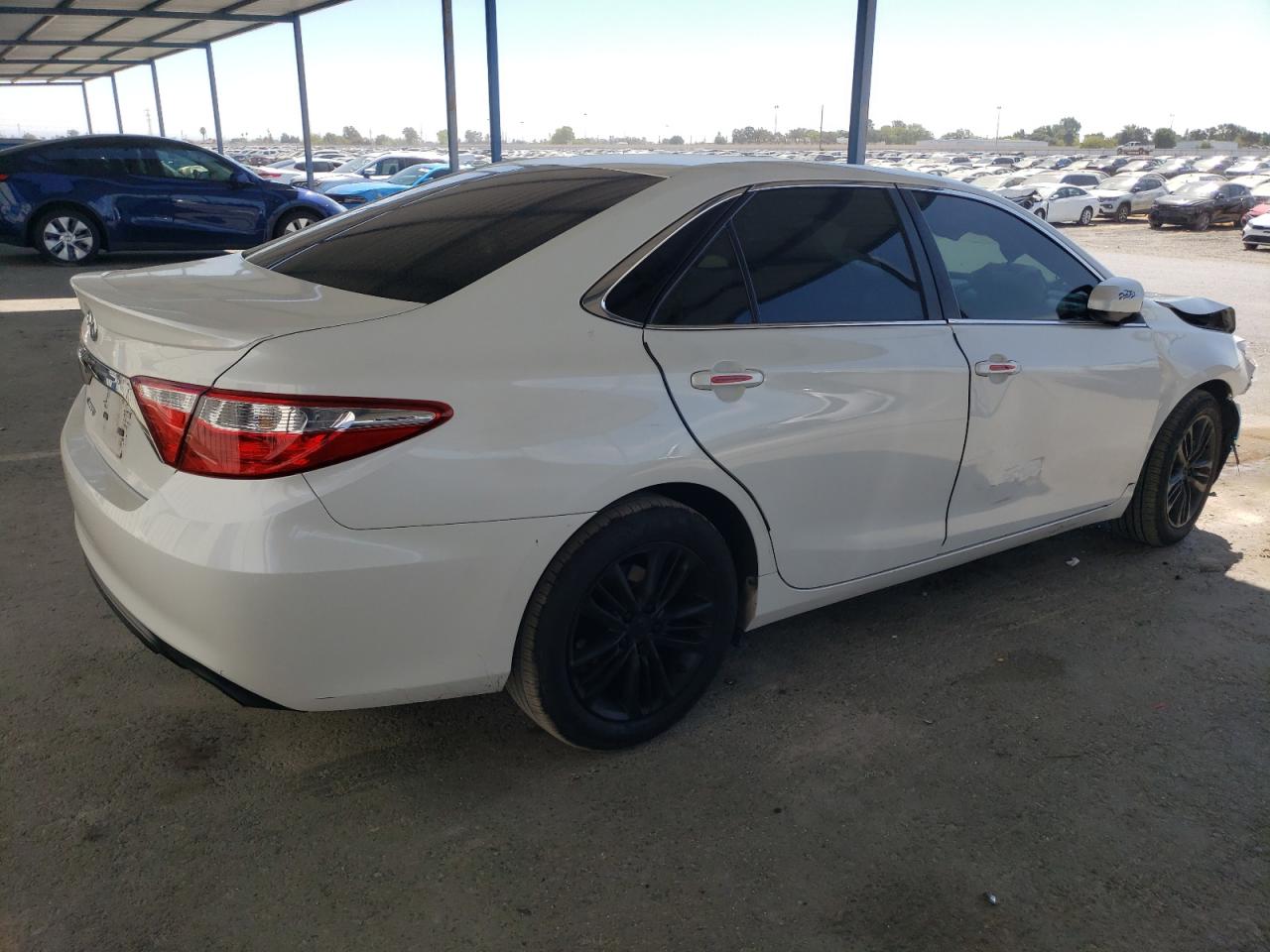 2015 Toyota Camry Le white null gas 4T1BF1FK6FU024371 photo #4