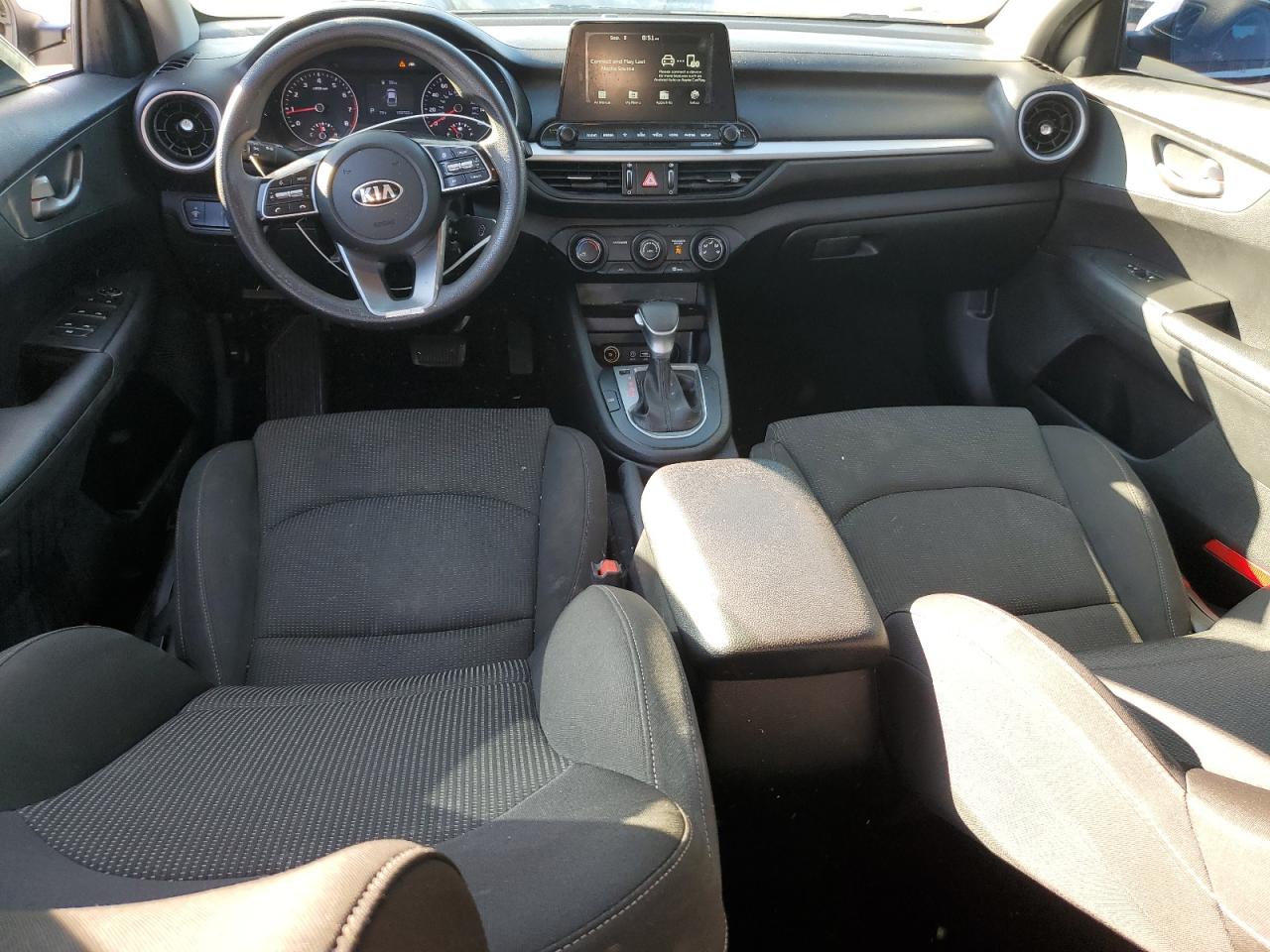 2021 Kia Forte Fe VIN: 3KPF24AD2ME281423 Lot: 71603675
