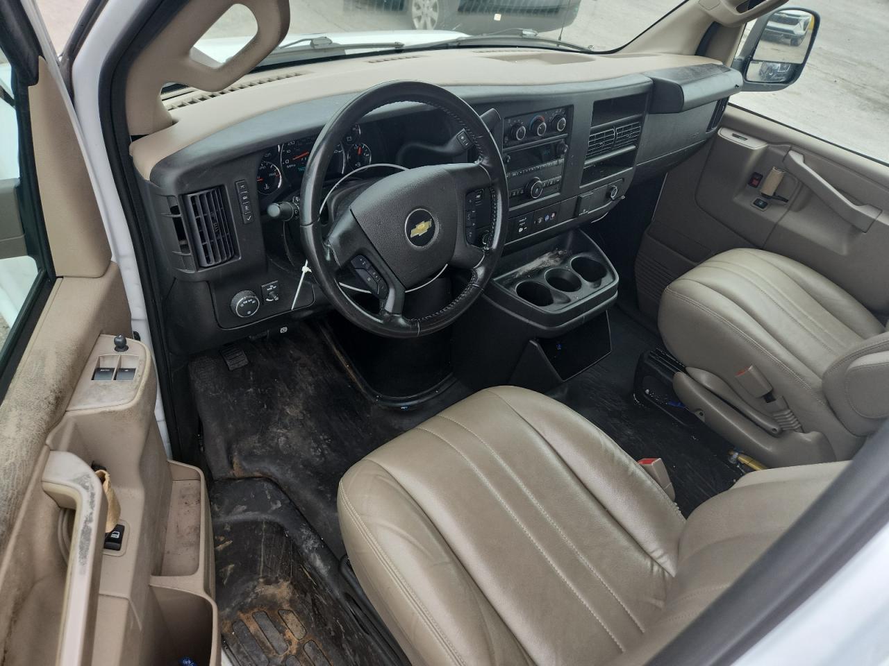 2023 Chevrolet Express G2500 VIN: 1GCWGAFP8P1102442 Lot: 84003305